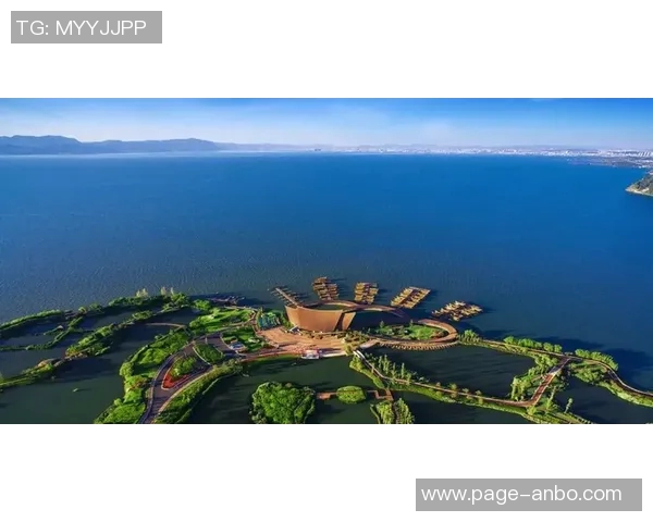 滇池湖畔武汉三镇一线队与B队2026赛季昆明冬训正式开启新征程